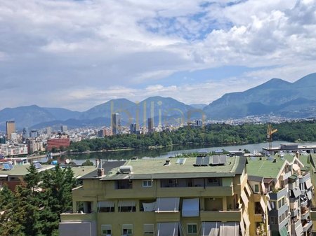 APPARTAMENTO 2+1 IN VENDITA VICINO AL LAGO ARTIFICIALE DI TIRANA