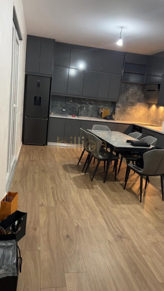VENDESI APPARTAMENTO 1+1 ARREDATO A PASKUQAN