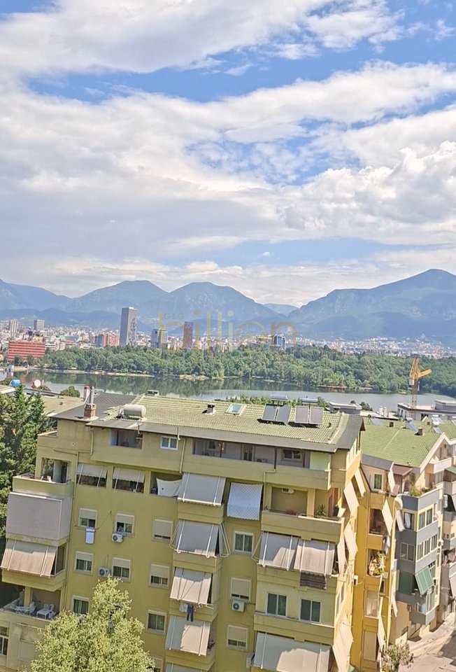 APPARTAMENTO 2+1 IN VENDITA VICINO AL LAGO ARTIFICIALE DI TIRANA