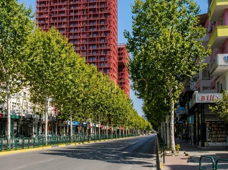 SHITET APARTAMENT 2+1+2 TEK 21 DHJETORI,RRUGA MUHAMET GJOLLESHA