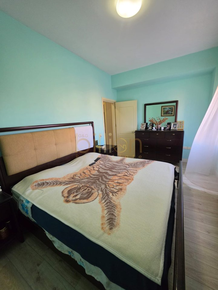 SHITET APARTAMENT 3+1+2 TUALETE RRUGA E KAVAJES