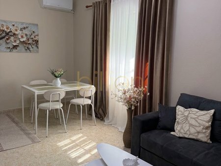 JEPET ME QIRA APARTAMENT 1+1,TEK AMBASADA AMERIKANE