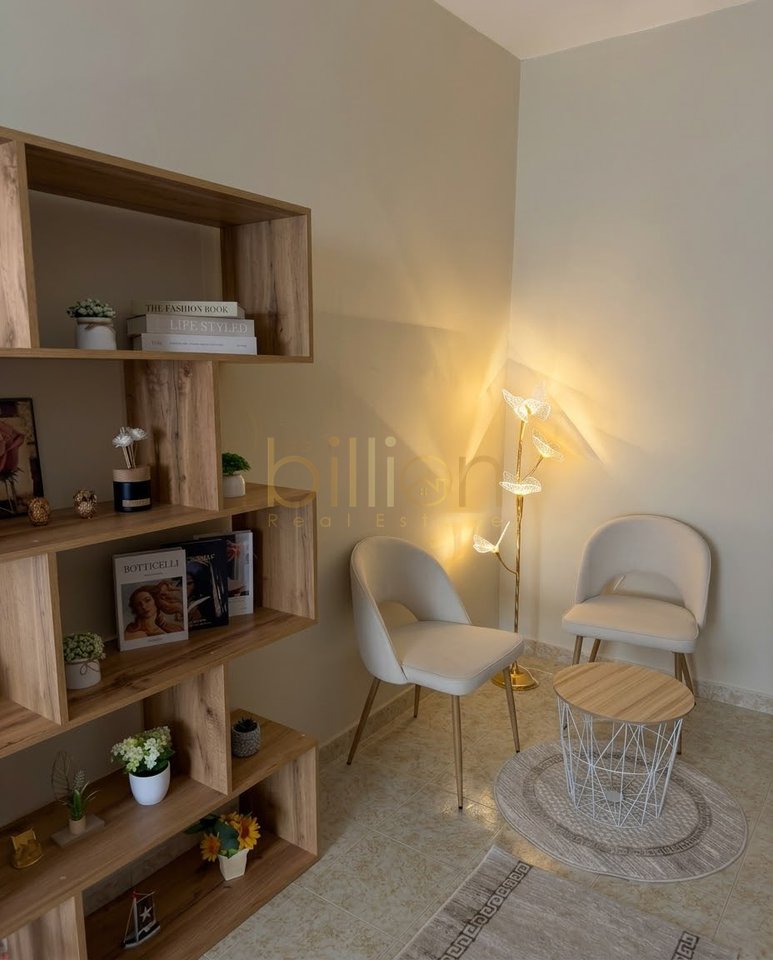 JEPET ME QIRA APARTAMENT 1+1,TEK AMBASADA AMERIKANE
