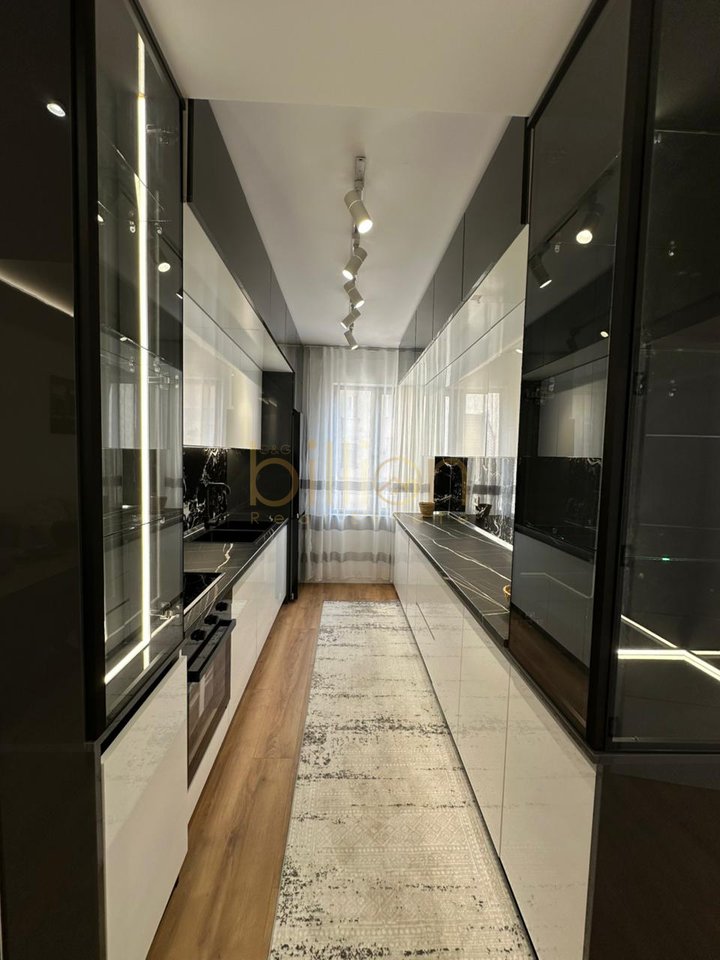 APARTAMENT 2+1 PER SHITJE TEK PALLATI ME SHIGJETA