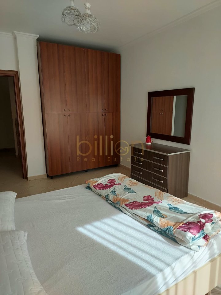 JEPET ME QIRA,APARTAMENT 1+1 TEK RRUGA E KAVAJES
