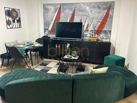 JEPET ME QIRA APARTAMENT 2+1 NË QENDËR