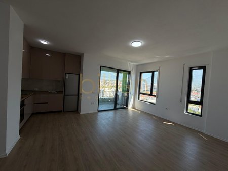 QIRA,APARTAMENT 3+1,TEK 5 MAJI