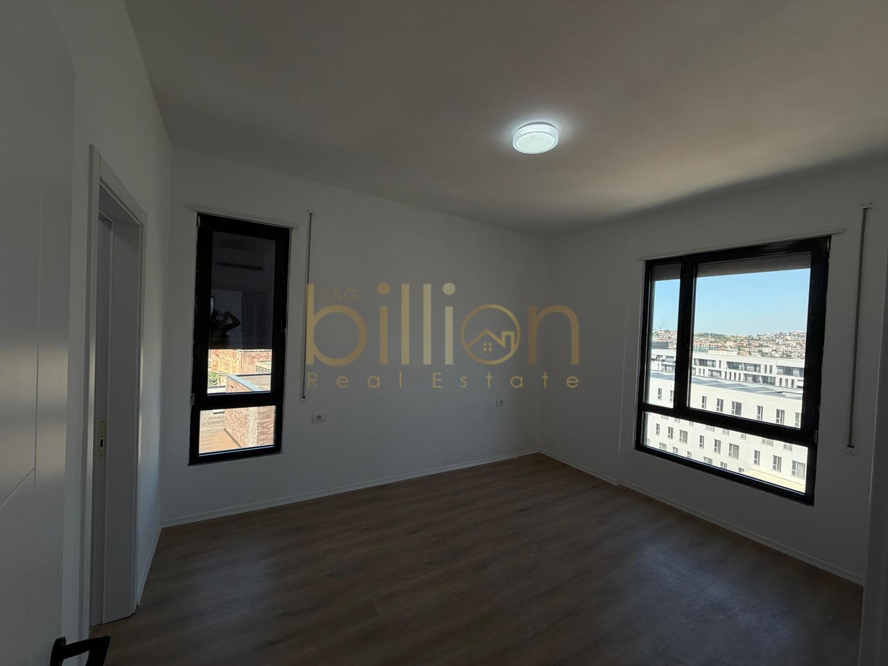 QIRA,APARTAMENT 3+1,TEK 5 MAJI