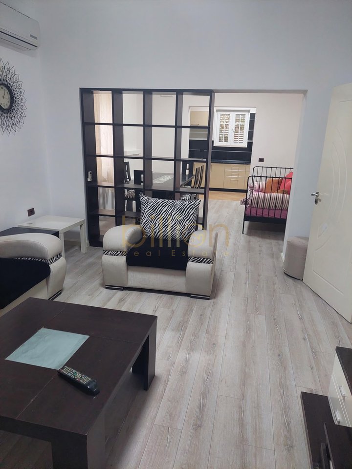 QIRA APARTAMENT 2+1 ,RRUGA MIHAL GRAMENO