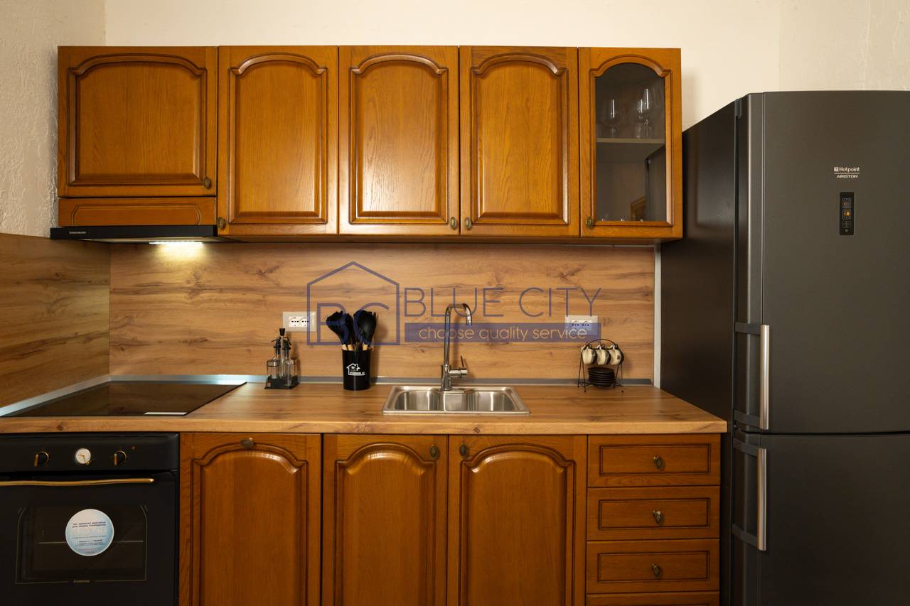 Jepet me qira apartament 2+1 tek Bulevardi Dyrrah!