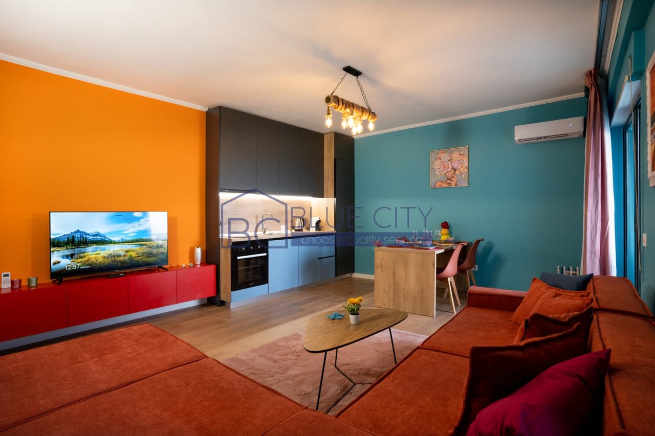 JEPET ME QIRA APARTAMENT ME PAMJE DETI,PLAZH,DURRES!