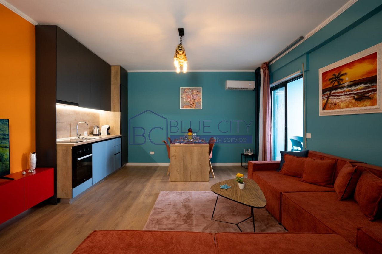 JEPET ME QIRA APARTAMENT ME PAMJE DETI,PLAZH,DURRES!