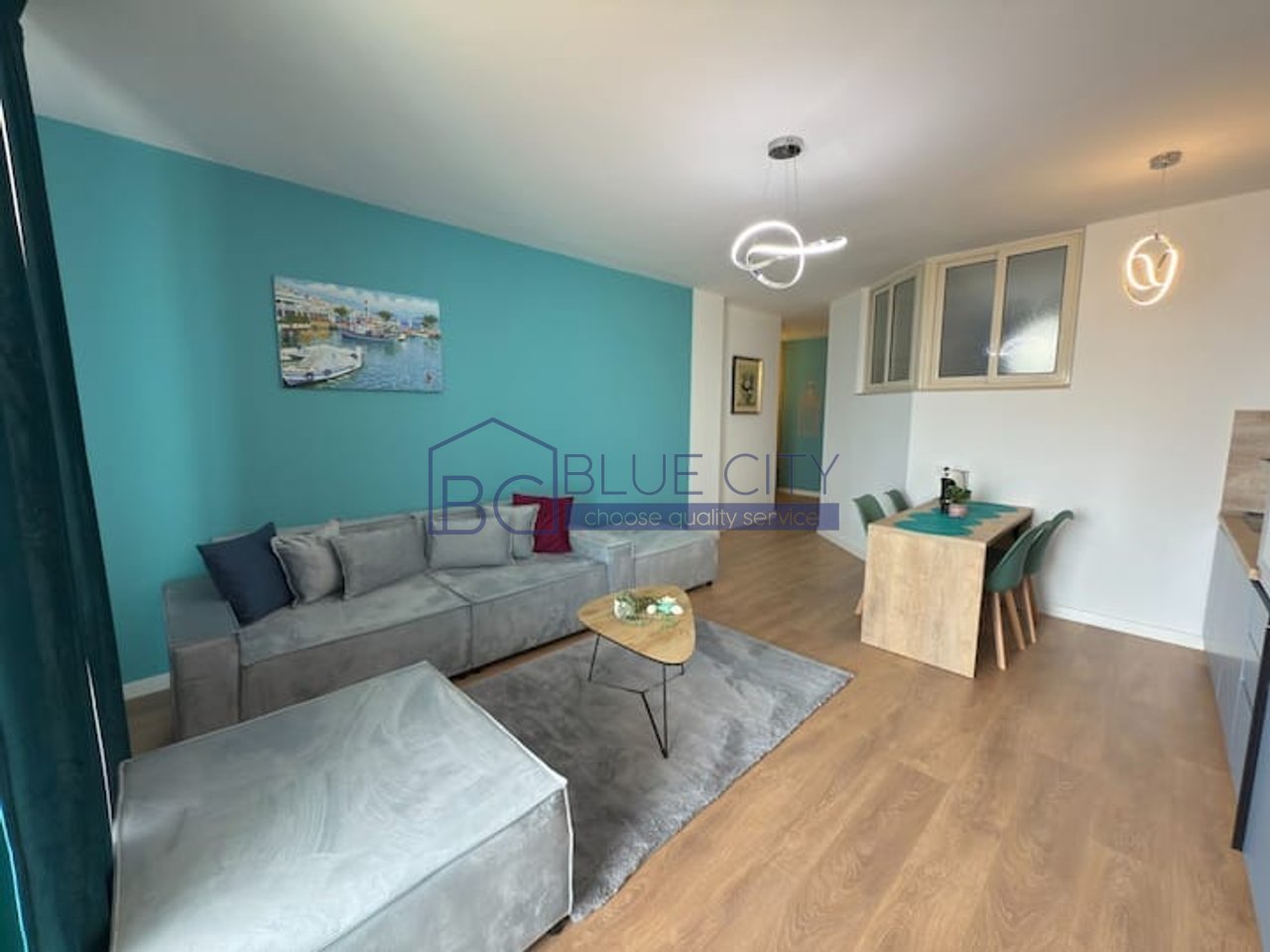 JEPET ME QIRA APARTAMENT ME PAMJE DETI,PLAZH,DURRES!