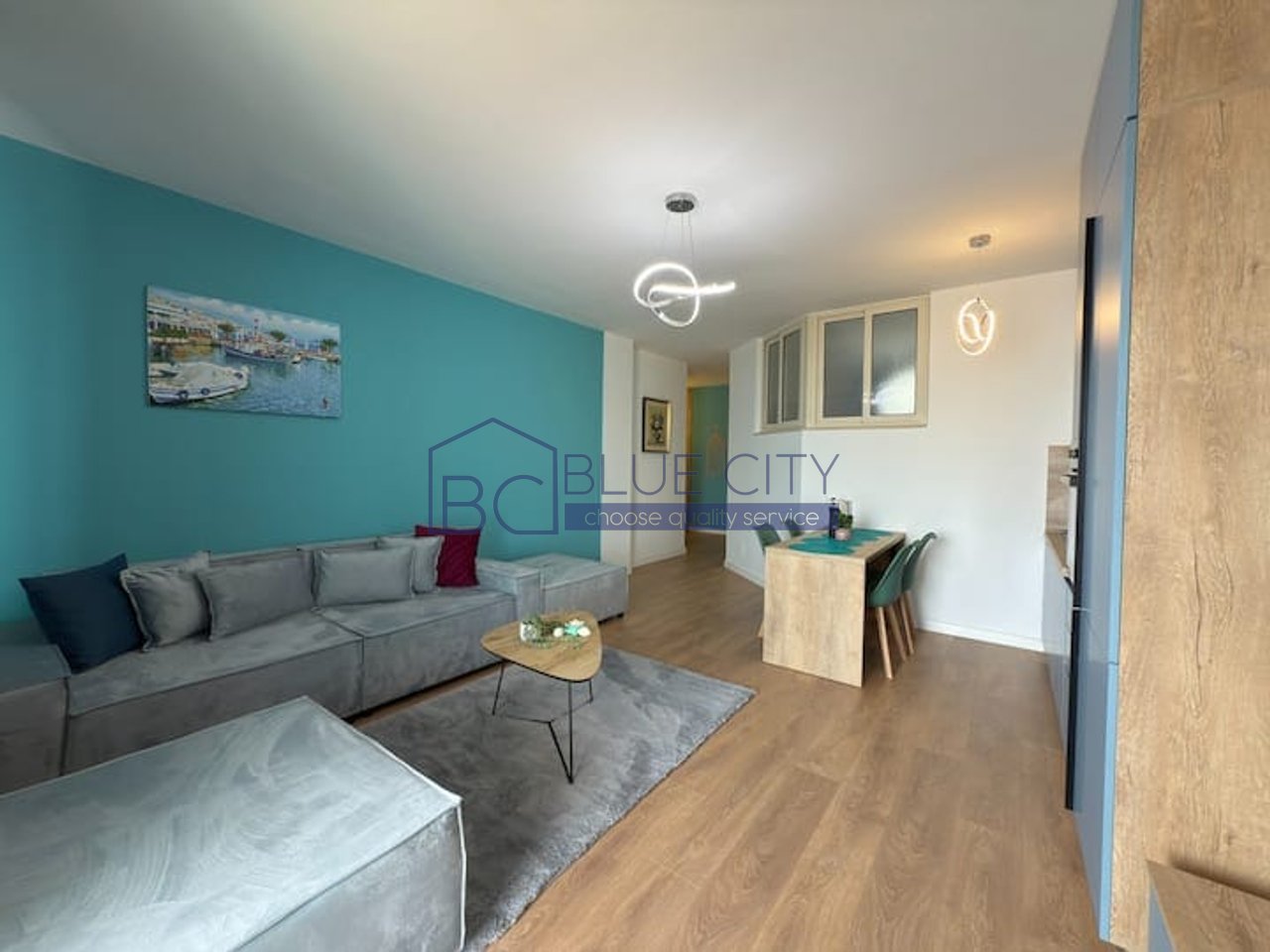 JEPET ME QIRA APARTAMENT ME PAMJE DETI,PLAZH,DURRES!