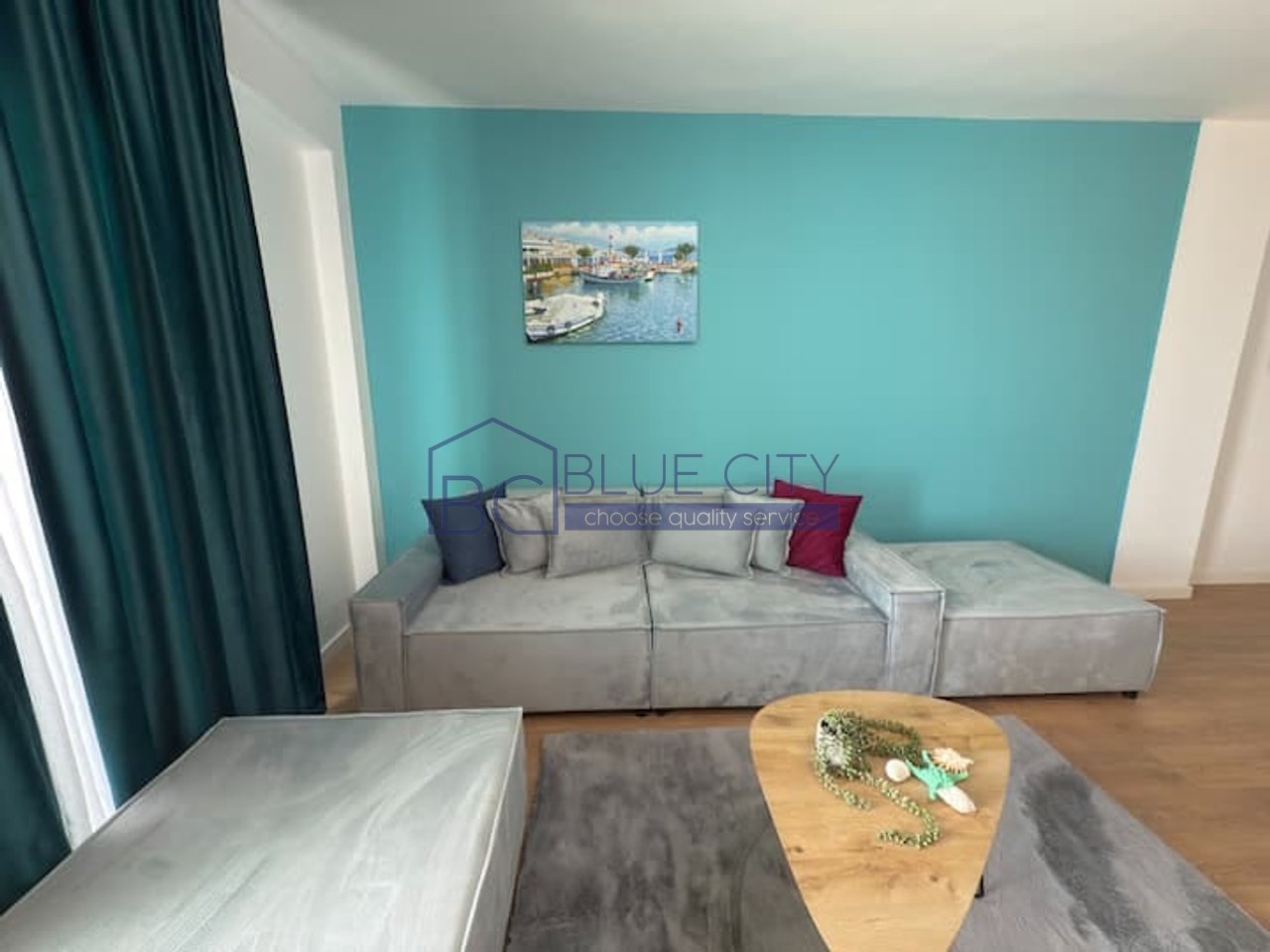 JEPET ME QIRA APARTAMENT ME PAMJE DETI,PLAZH,DURRES!