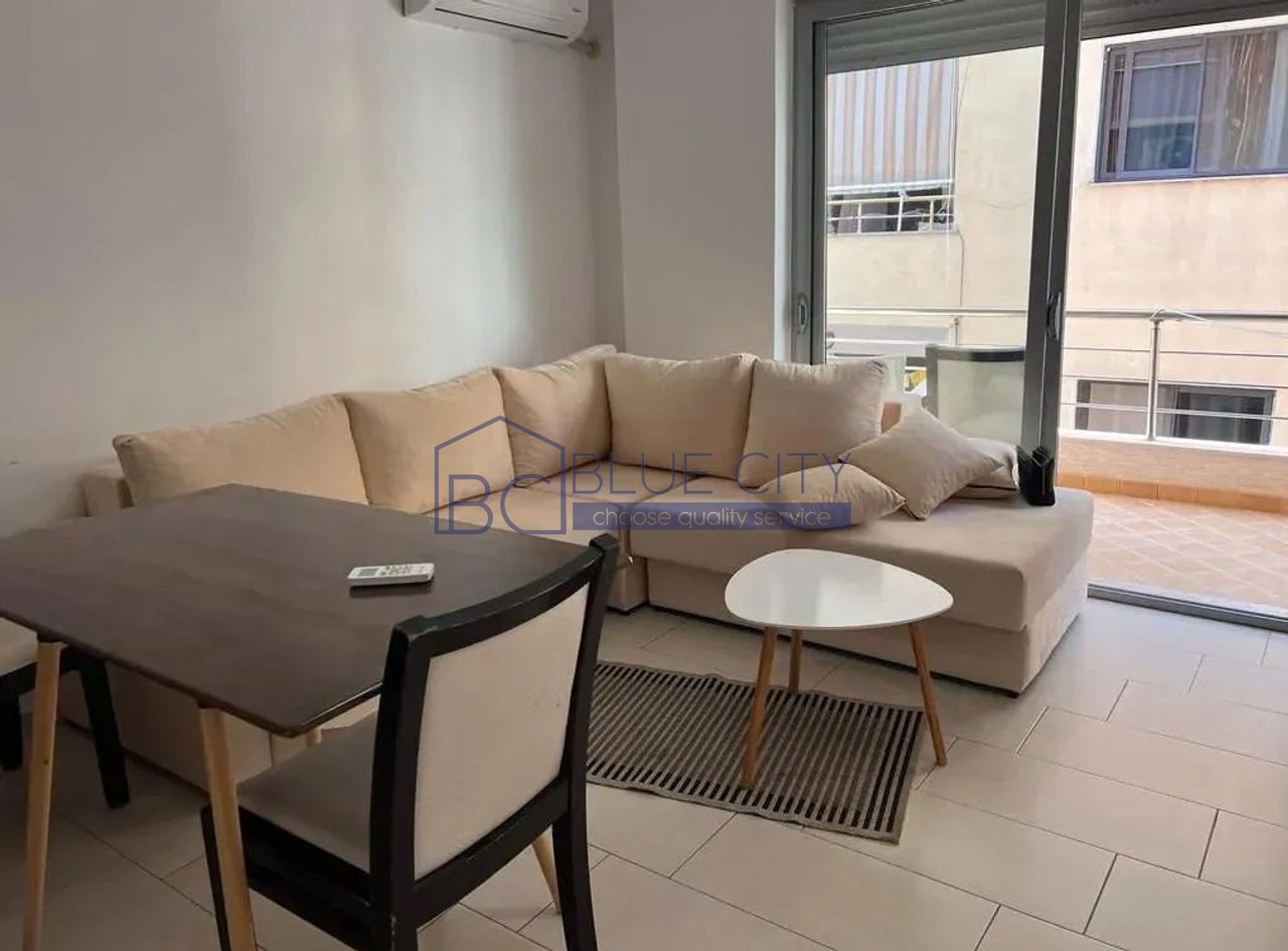 JEPET ME QIRA APARTAMENT 1+1 TEK PALACE!