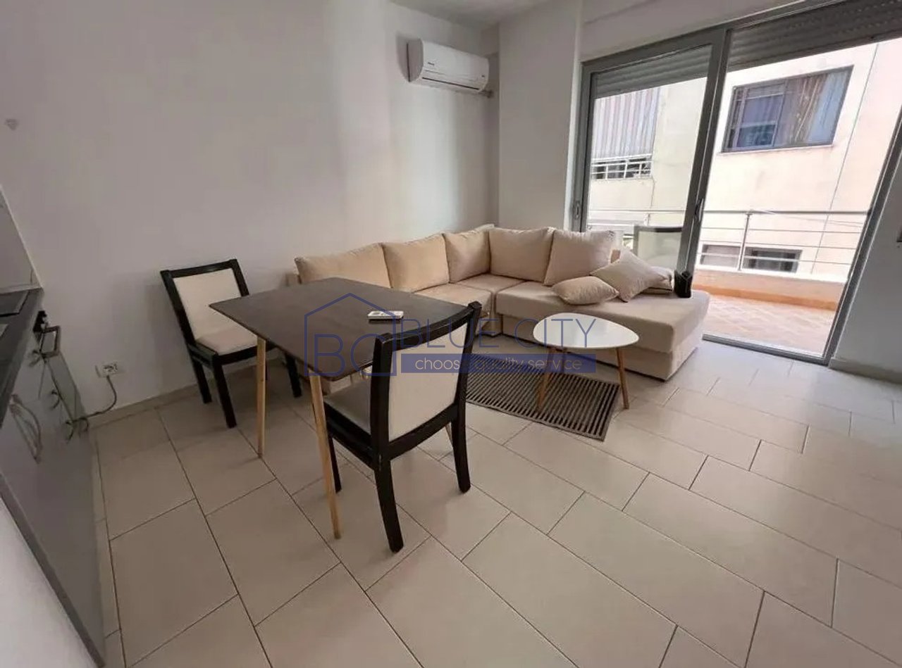 JEPET ME QIRA APARTAMENT 1+1 TEK PALACE!