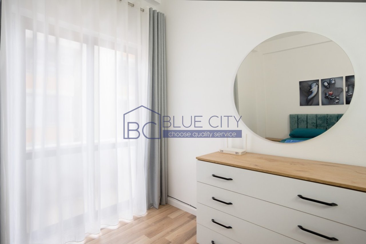 JEPET ME QIRA APARTAMENT 1+1 PRANE PALACE HOTEL NE PLAZH