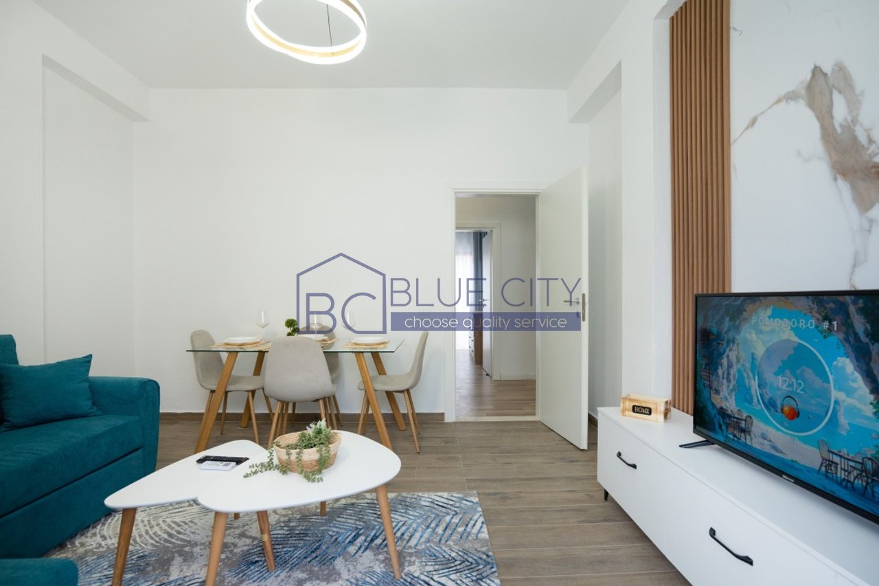 JEPET ME QIRA APARTAMENT 1+1 PRANE PALACE HOTEL NE PLAZH