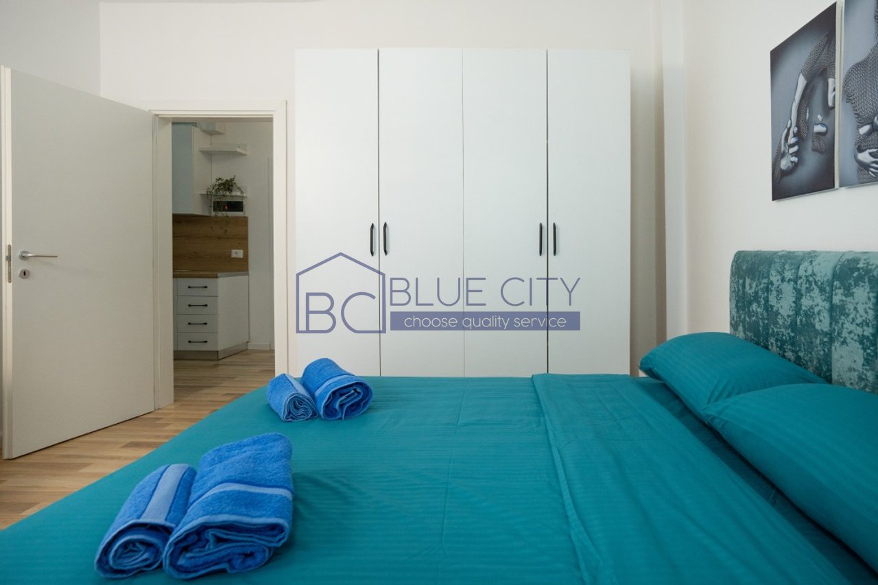 JEPET ME QIRA APARTAMENT 1+1 PRANE PALACE HOTEL NE PLAZH