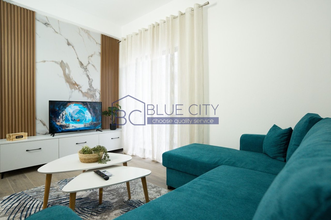 JEPET ME QIRA APARTAMENT 1+1 PRANE PALACE HOTEL NE PLAZH