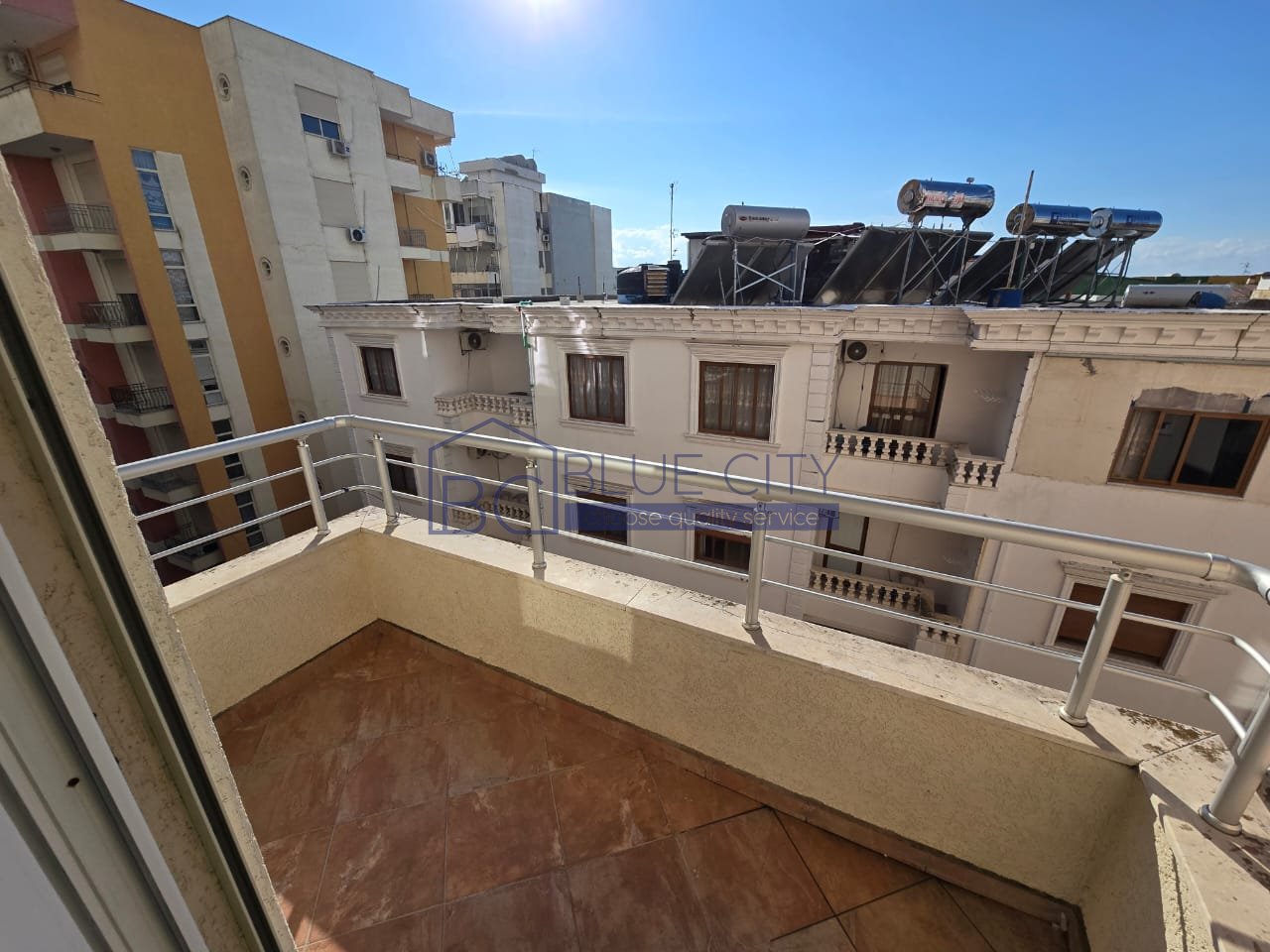 AFFITTASI APPARTAMENTO 1+1 VICINO ALL'HOTEL MAJESTIC!!