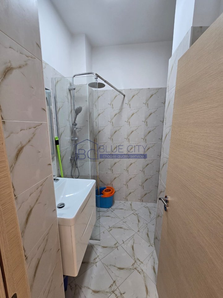 AFFITTASI APPARTAMENTO 1+1 VICINO ALL'HOTEL MAJESTIC!!