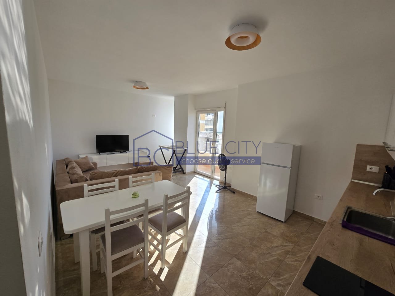 AFFITTASI APPARTAMENTO 1+1 VICINO ALL'HOTEL MAJESTIC!!