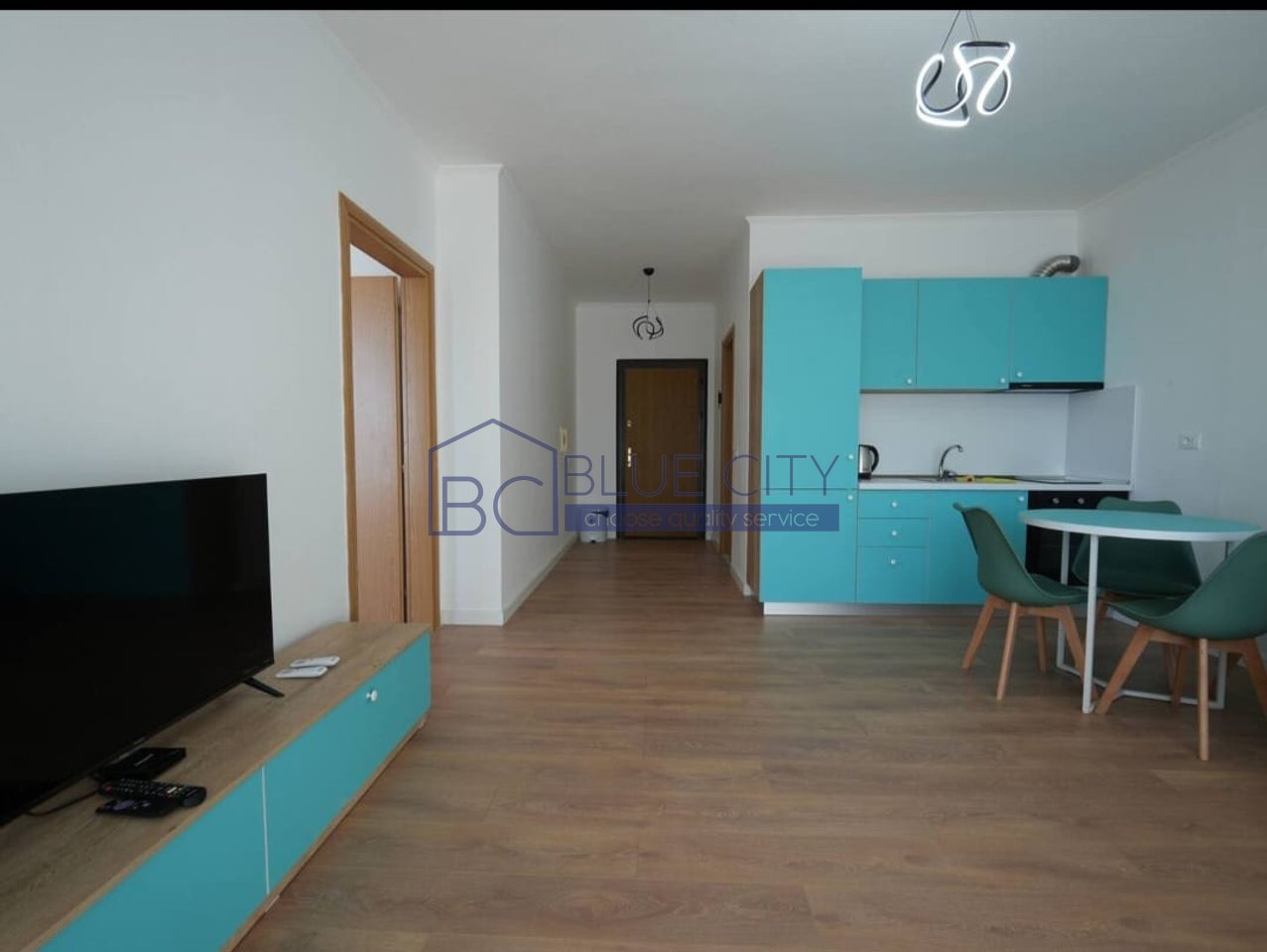 AFFITTASI APPARTAMENTO CON VISTA MARE VICINO AL PONTE DAJLANI!