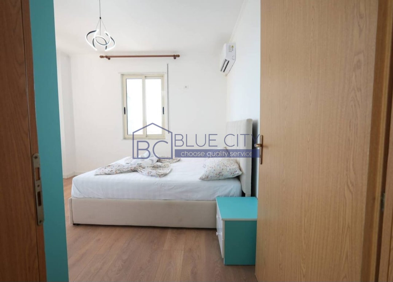 AFFITTASI APPARTAMENTO CON VISTA MARE VICINO AL PONTE DAJLANI!