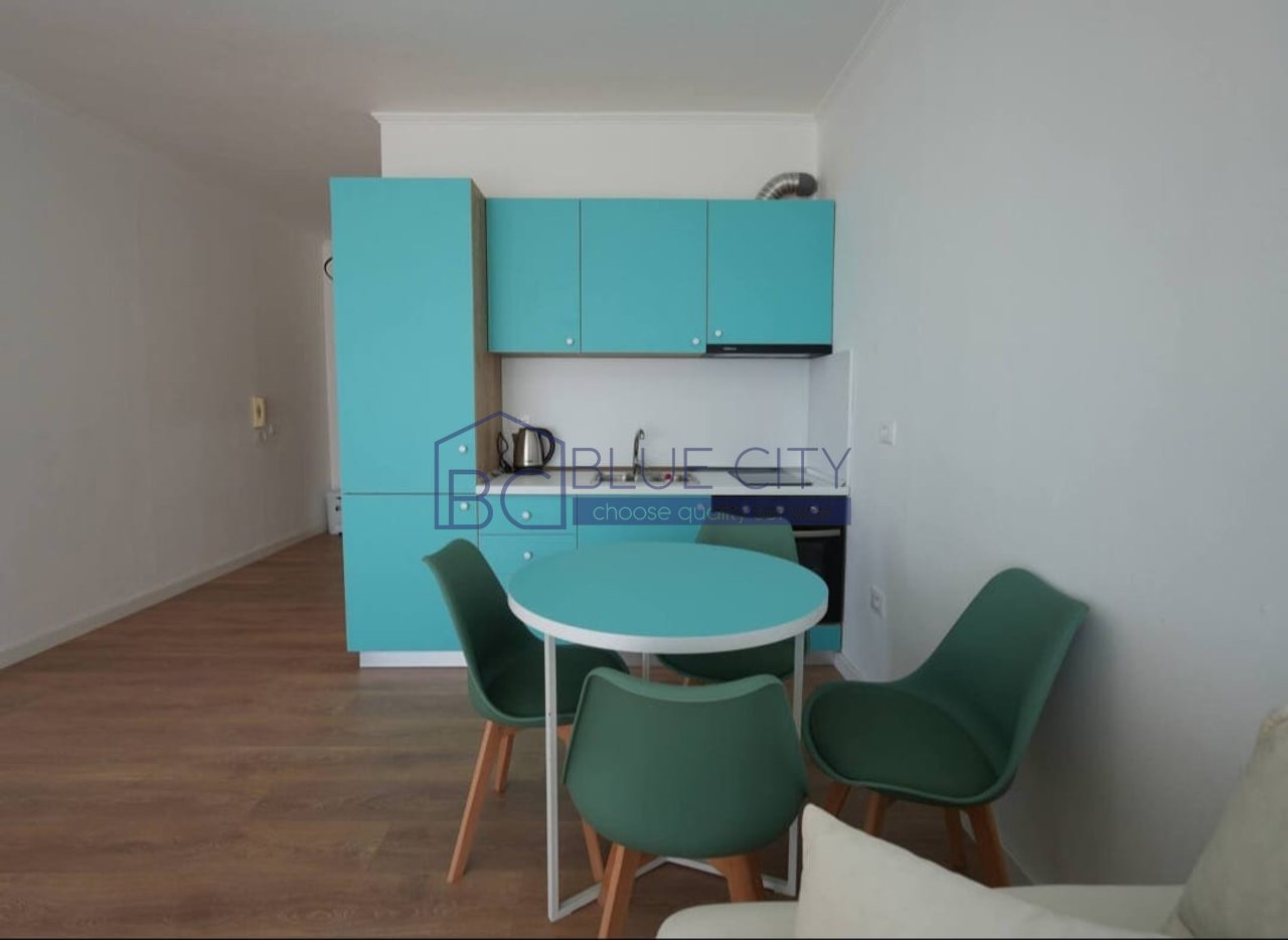 AFFITTASI APPARTAMENTO CON VISTA MARE VICINO AL PONTE DAJLANI!