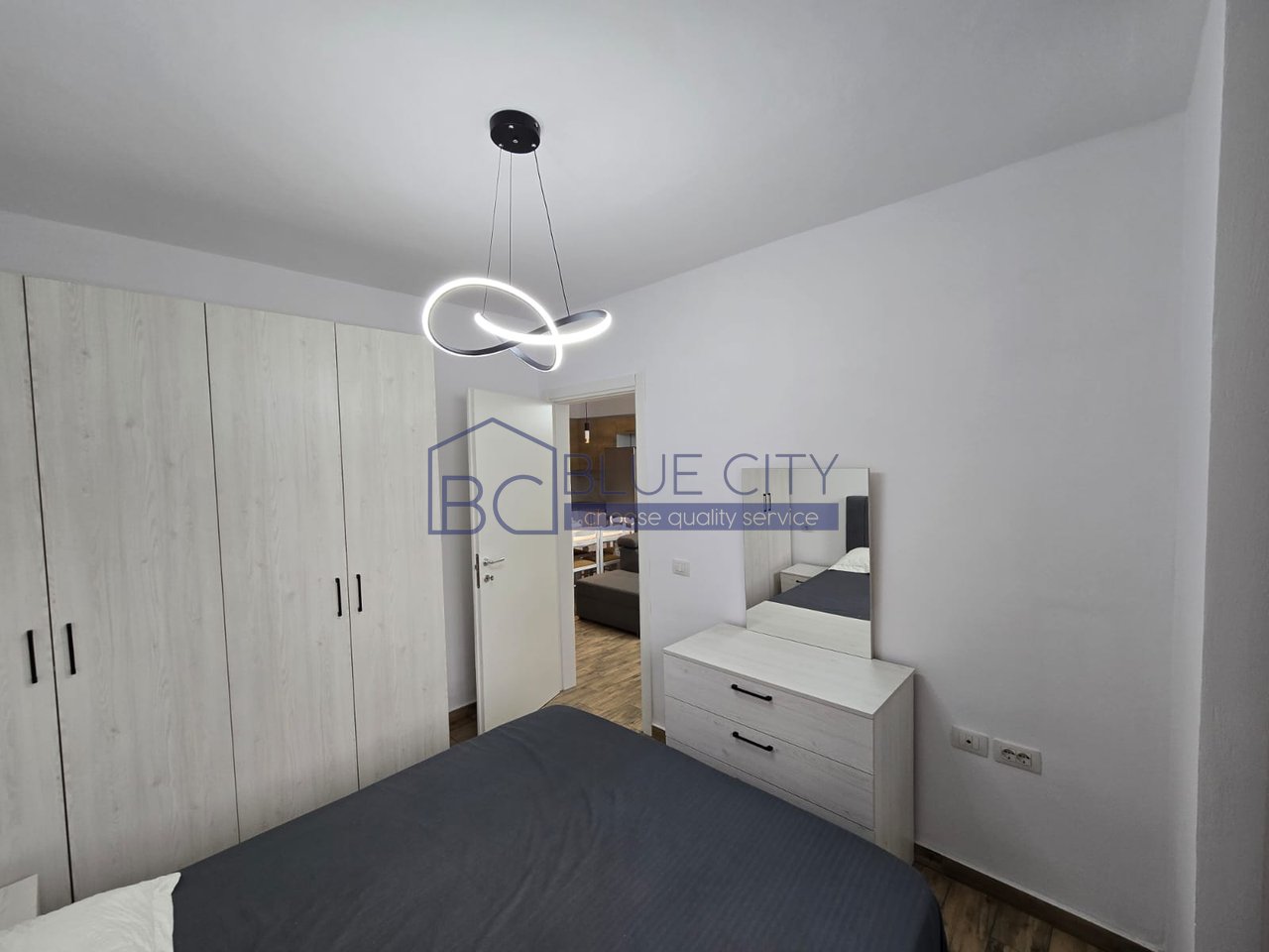 JEPET ME QIRA APARTAMENT 1+1 VIJE E DYTE NE PLAZH!
