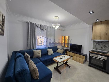 FOR RENT 2+1 APARTMENT IN ILIRIA, BEACH!