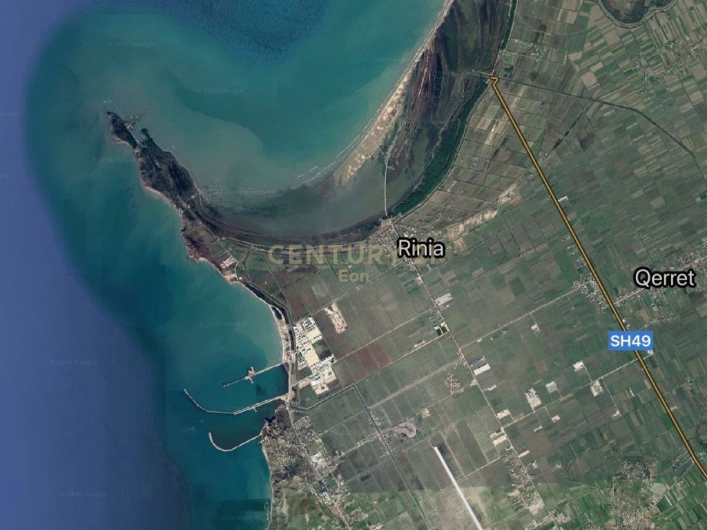 Shitet Toke Ne Porto Romano Century 21 Albania