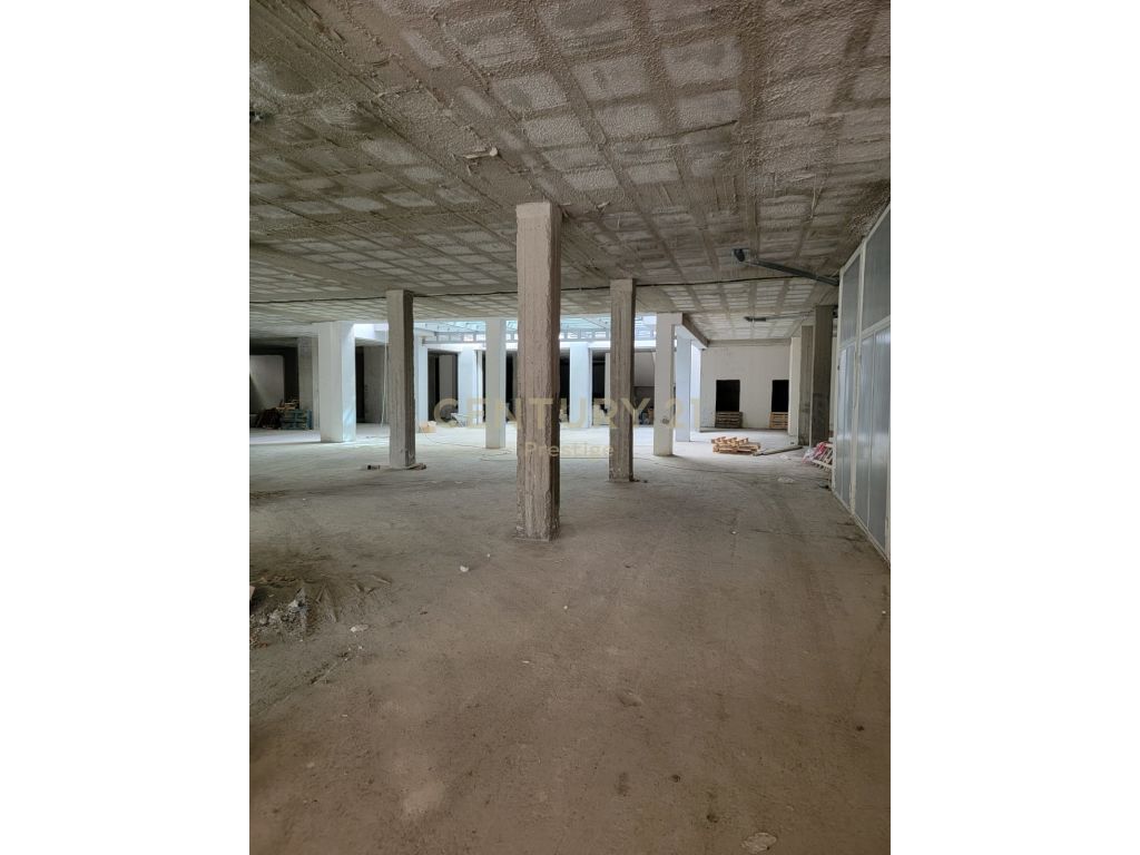 Warehouse for sale, Elbasan! Century 21 Albania