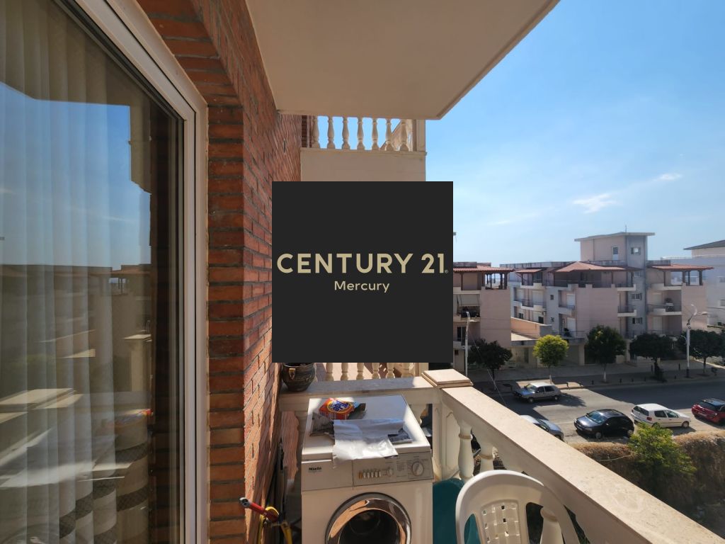 Apartamente, Shtëpi, Zyrat Per Shitje, Per Qira Sarandë Century 21