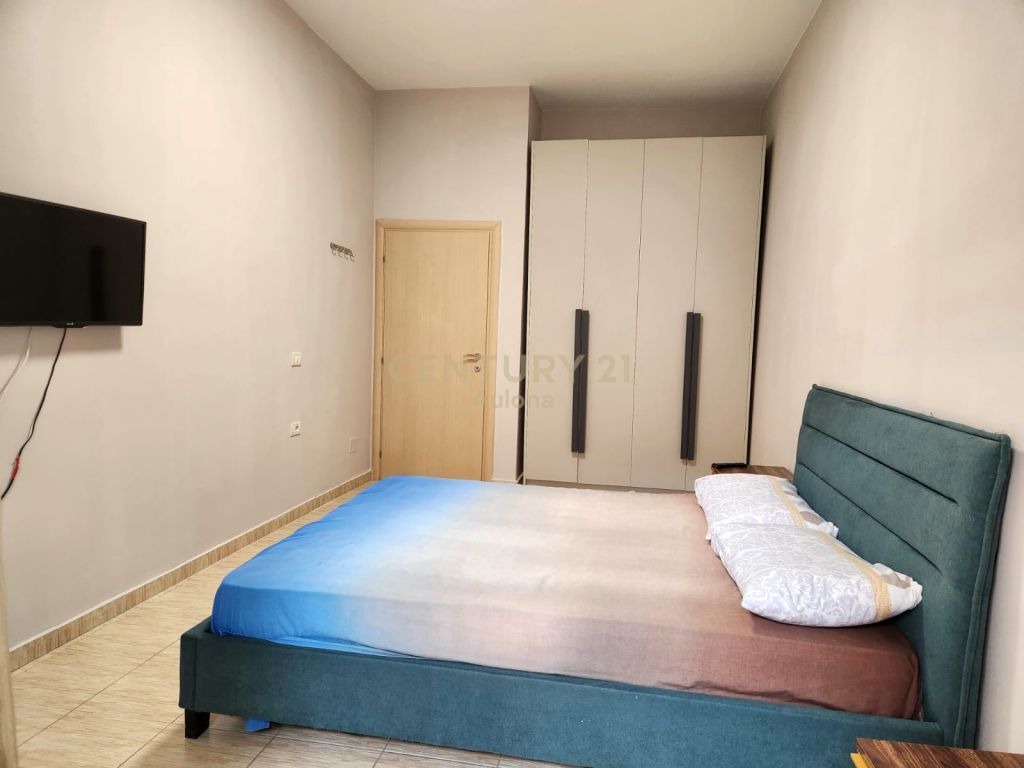 Apartament me Qira në Uji i Ftohtë, pranë Lungomare