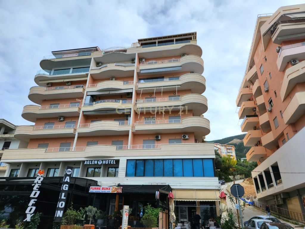 Apartament me Qira në Uji i Ftohtë, pranë Lungomare