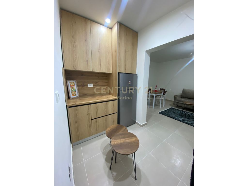 APARTMENT 1+1 FOR RENT Century 21 Albania
