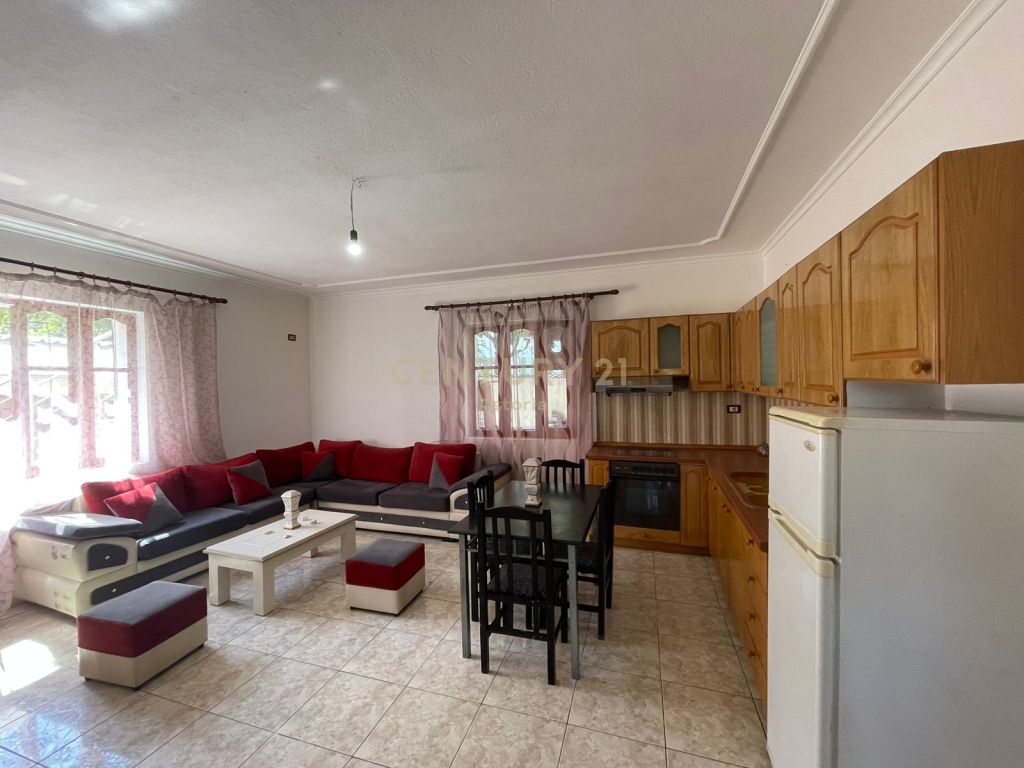 APARTMENT FOR RENT 2+1+ parking space, Sauk. Century 21 Albania