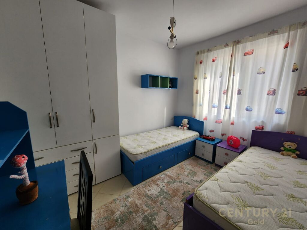 2+1+2 APARTMENT FOR SALE IN THE FRESK AREA!