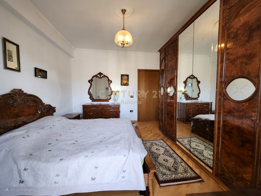 APARTAMENT 2+1 NE SHITJE PRANE LUNGOMARE 1