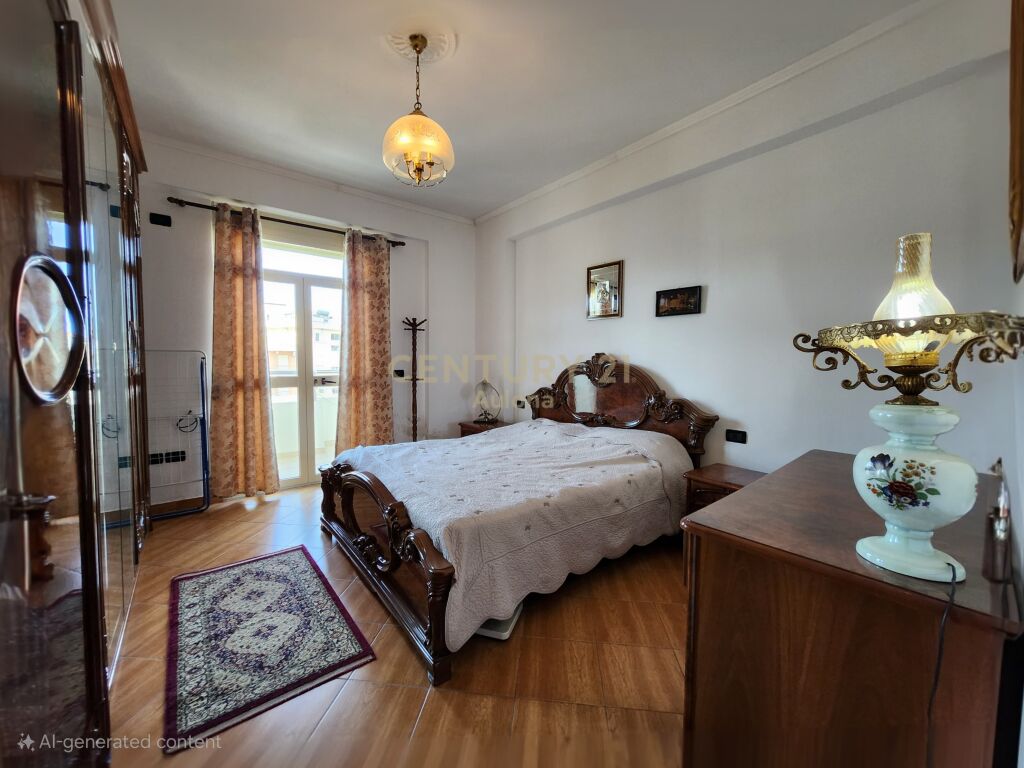 APARTAMENT 2+1 NE SHITJE PRANE LUNGOMARE 1