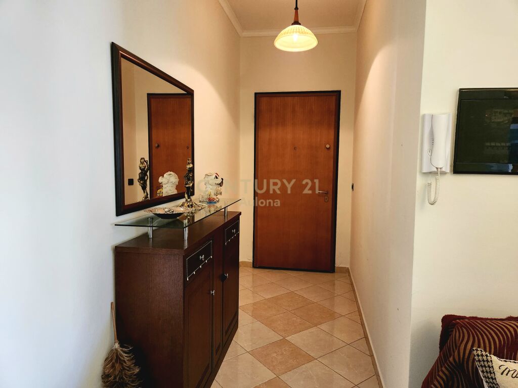 APARTAMENT 2+1 NE SHITJE PRANE LUNGOMARE 1