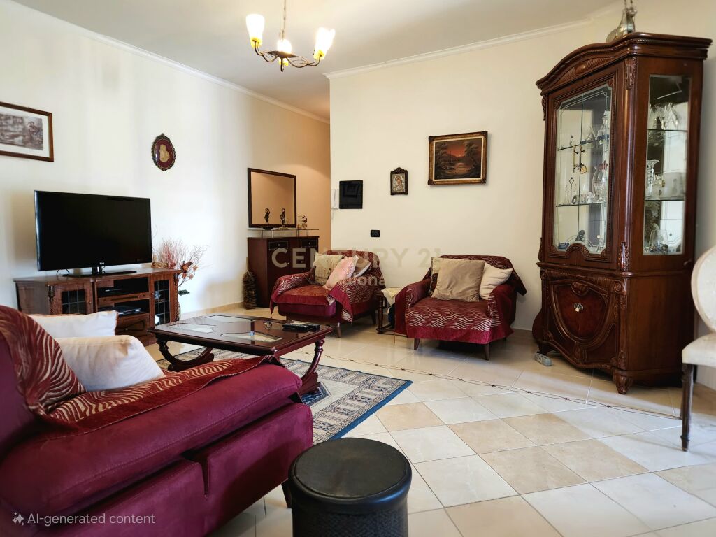 APARTAMENT 2+1 NE SHITJE PRANE LUNGOMARE 1