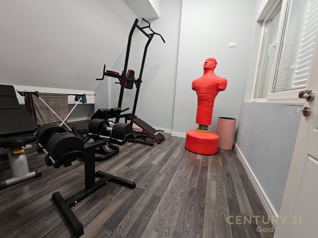 SHITET APARTAMENT 3+1+2 TEK FZ LIQENI I THATE!