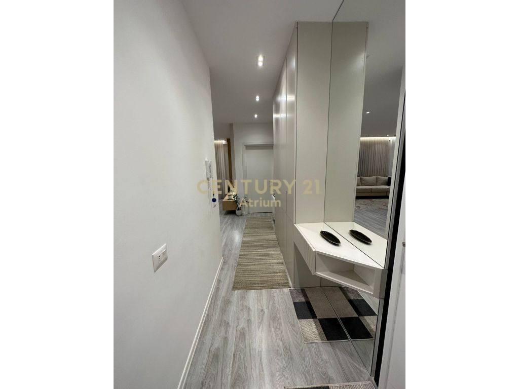 JAPIM ME QIRA APARTAMENT 2+1+2 PRANE SELVIS!