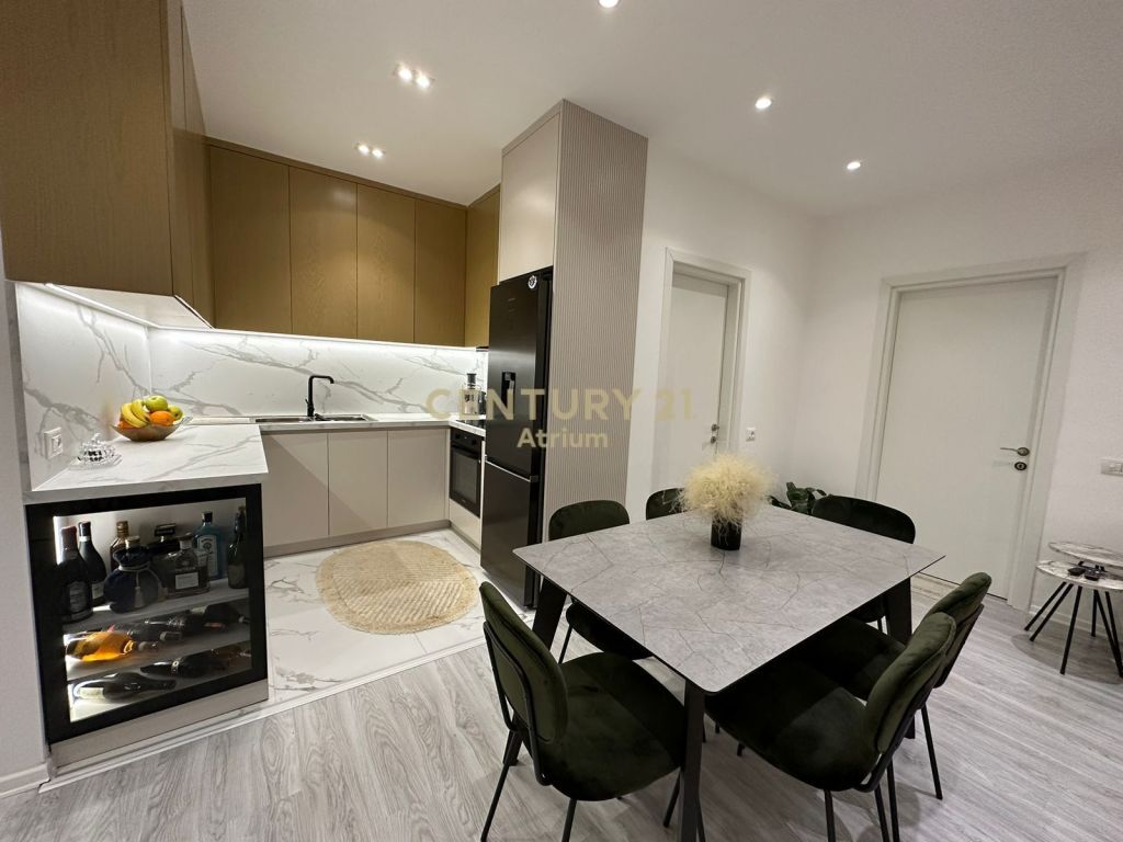 JAPIM ME QIRA APARTAMENT 2+1+2 PRANE SELVIS!