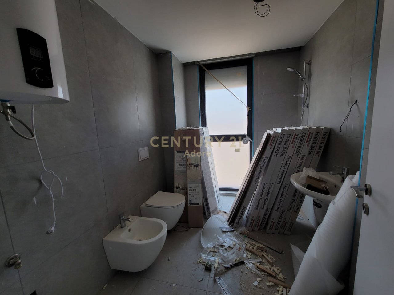 Shitet • Apartament 2+1+2 • Ish-Dogana • € 165 600