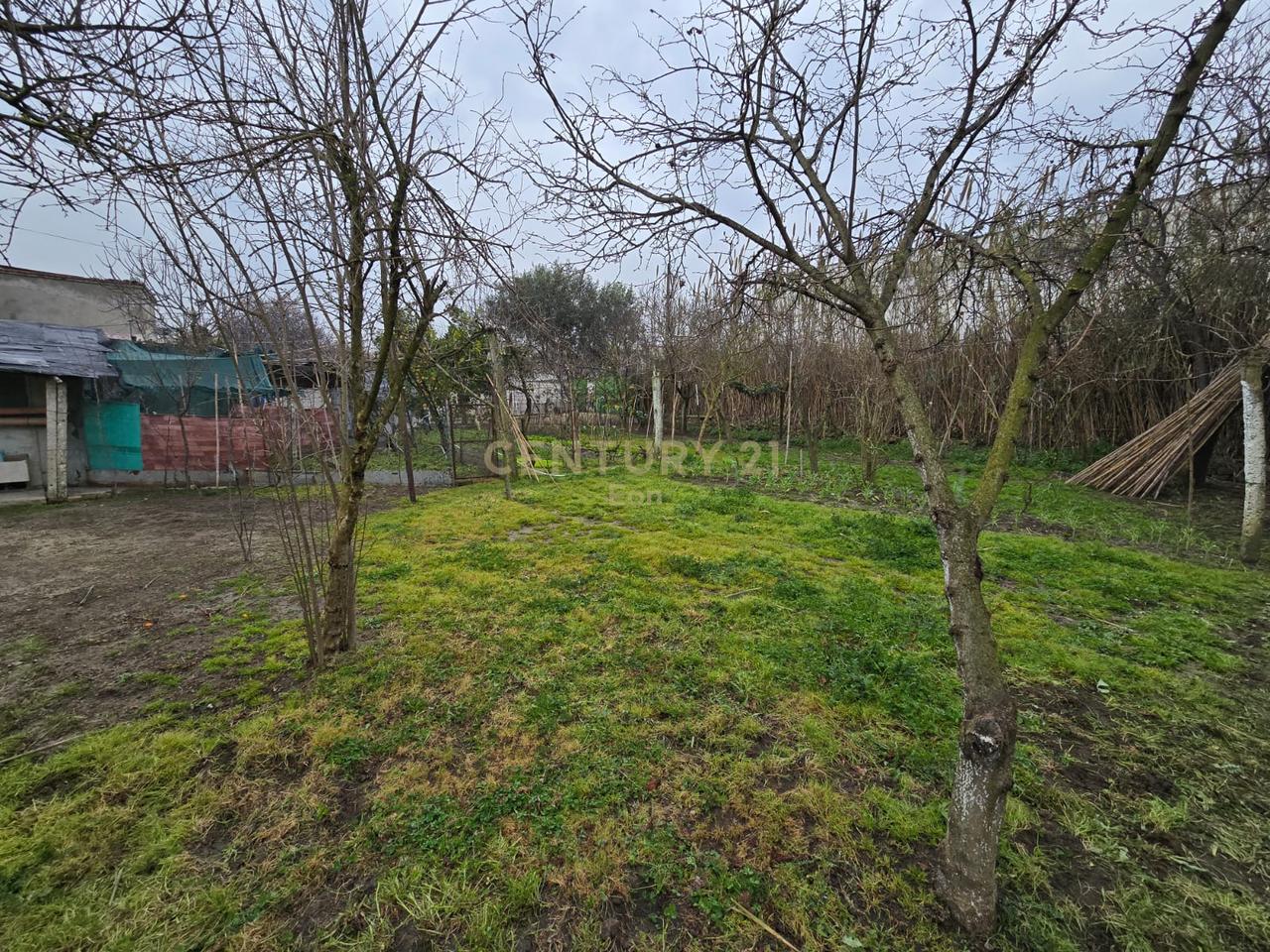 IL PRIMO PIANO DI UNA VILLA CON 680M2 DI TERRENO A SPITALL È IN VENDITA!
